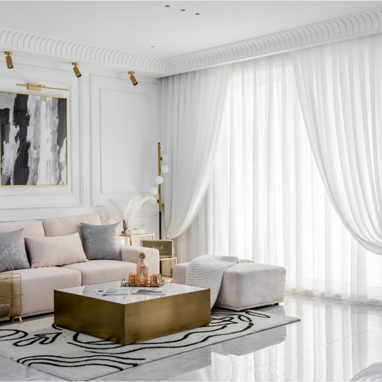 ப்ளைன் ஷீர்ஸ் திரைச்சீலைகள் உங்கள் வீட்டின் சூழல் மற்றும் செயல்பாட்டை எவ்வாறு மாற்றும்?